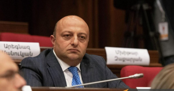 Բոլորդ պատասխան եք տալու. Արթուր Սարգսյան (տեսանյութ)