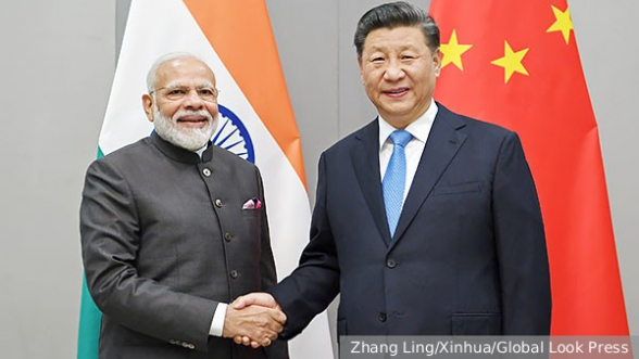 Китай и Индия начали налаживать отношения на фоне торговых войн США – «Bloomberg»