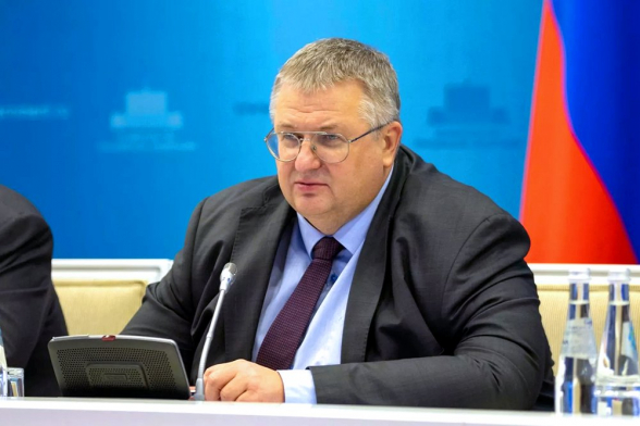 РФ ведет работу над улучшением отношений с Азербайджаном – Оверчук