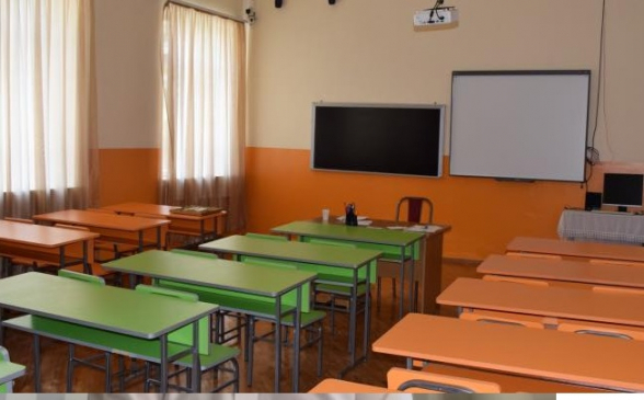 Դպրոցի ֆիզկուլտուրայի հանդերձարանում մի քանի տղաներ ծեծի են ենթարկել իր 8-ամյա տղային, ով վնшսվածքներով տեղափոխվել է հիվանդանոց