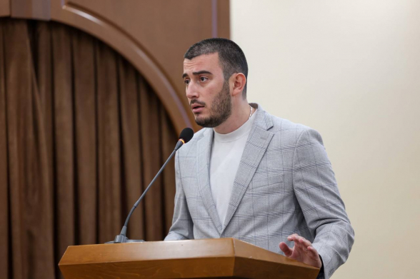 «Или застройщики дают вам деньги, или вы плохо работаете»: Самвел Акопян – «Гражданскому договору» (видео)