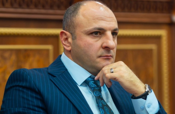 Карен Симонян