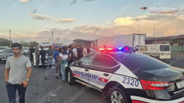 Էջմիածնի ճանապարհին «Opel»-ը վրшերթի է ենթարկել հետիոտին, շտապօգնության բժիշկները արձանագրել են նրա մшհը