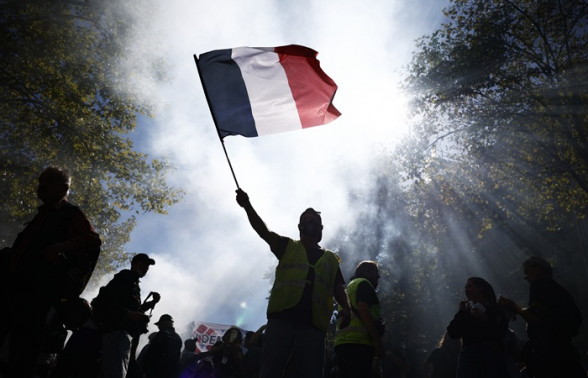 Более 500 тыс. французов протестовали против планируемых кабмином мер жесткой экономии
