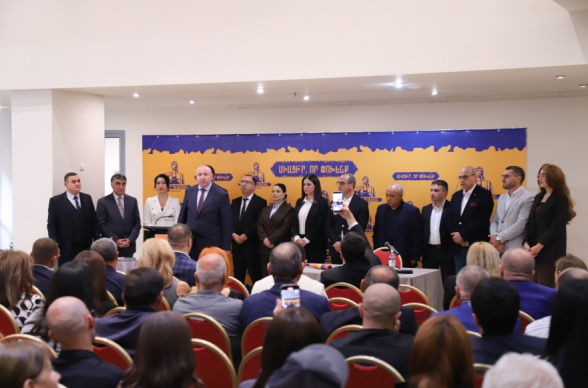 Избраны председатель, члены правления и члены контрольной комиссии партии «Мать Армения» (список)