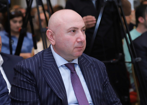 Мир Пашиняна добрался до Паракара – Андраник Теванян (видео)