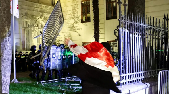 ԵՄ-ն Հայաստանում և Վրաստանում ընդդիմադիրների միջև երկակի ստանդարտներ է կիրառում