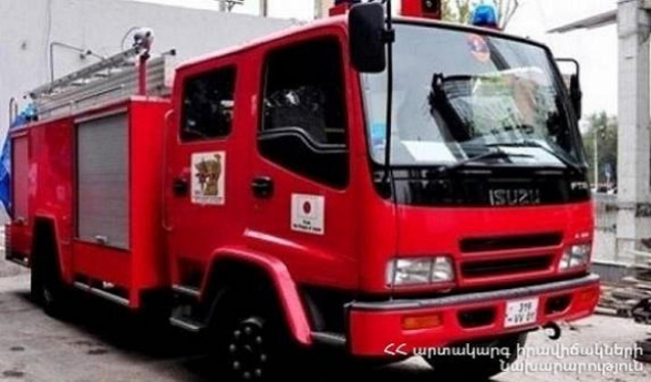 Пожар вспыхнул в одной из гостиниц Еревана