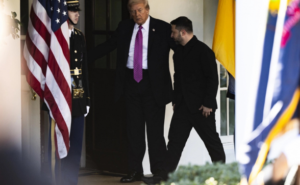 Трамп потребовал от Зеленского заключить сделку с Россией