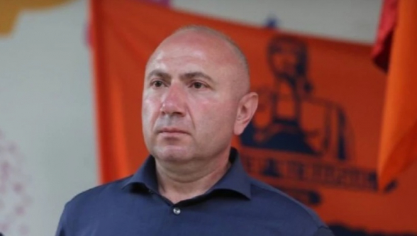 Նիկոլը Գյումրիում փորձում է փրկել Վաղարշապատում սպասվող պարտությունը․ Անդրանիկ Թևանյան