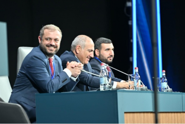 Ինչպես հայտնվեցինք ՔՊ-ի ֆեյսբուքյան փակ խմբում (տեսանյութ)