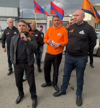 Духовная столица Армении отвергнет ставленников Никола – Дереник Малхасян (видео)