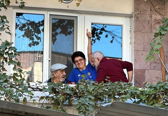 Посмотрите, как встречают кандидатов от партии «Мать Армения» (видео)