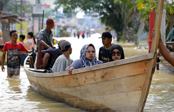 В Индонезии из-за наводнения погибли 659 человек, не менее 475 пропали без вести