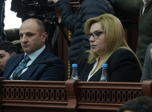 Опровержение фракции «Мать Армения» в Совете старейшин Гюмри