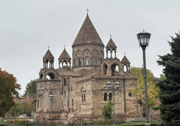 Մայր Աթոռը խստորեն դատապարտում է Արշակ արքեպիսկոպոս Խաչատրյանի կալանավորումը