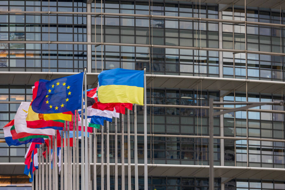 Германия может стать главным гарантом кредита Украине за счет активов России