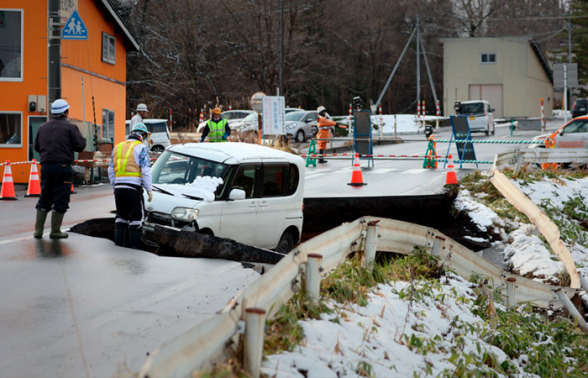 Из-за землетрясения в Японии пострадали более 30 человек