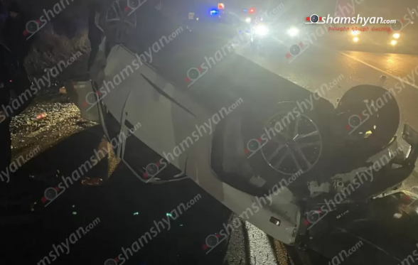 Լոռիում 24-ամյա վարորդը «ՎԱԶ 2107»-ով բախվել է հողաթմբին և գլխիվայր հայտնվել երթևեկելի գոտում․ կա տուժած