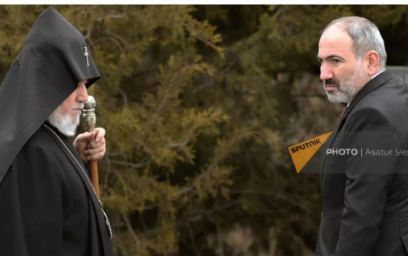 Пашинян уже проиграл Церкви – Степан Даниелян