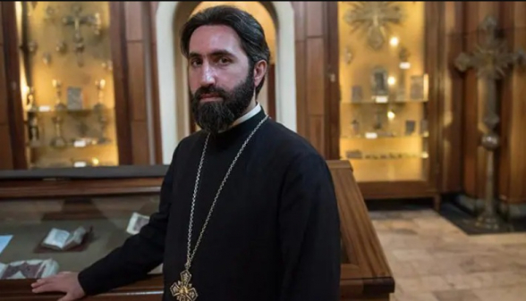 Տեր Ասողիկ աբեղա Կարապետյանին հրավիրել են ՀՀ քննչական կոմիտե՝ հարցաքննության. «Ժողովուրդ»