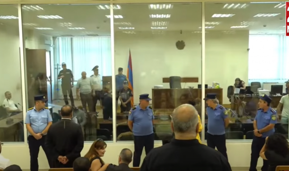 Բագրատ Սրբազանի կալանքը երկարաձգվեց ևս 2 ամսով (տեսանյութ)