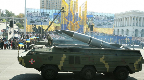 Британия и Франция намерены предоставить Украине ядерное оружие – СВР