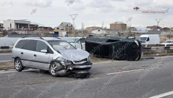 Երևան-Սևան ճանապարհին բախվել են «Opel Zafira»-ն և «Opel Astra»-ն․ կան տուժածներ
