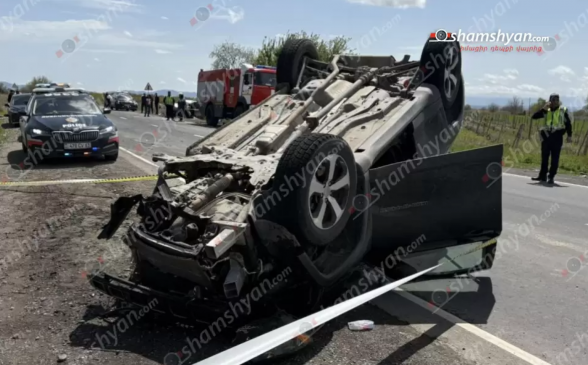 Արարատի մարզում բшխվել են «Opel»-ն ու «Jeep»-ը, վերջինը գլխիվայր շրջվել է․ կա 1 զnh, 2 վիրավnր