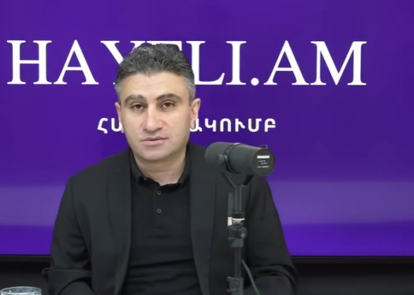 Նիկո՛լ, ժողովուրդը կատաղած է օյինբազությանդ վրա. ի՞նչ ես անելու. Դերենիկ Մալխասյան (տեսանյութ)