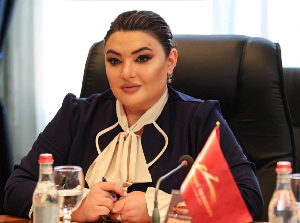 Իվետա Տոնոյանի պատասխանը Նիկոլ Փաշինյանին