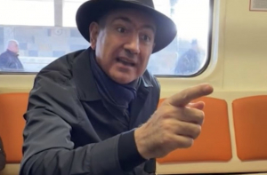 headerImg