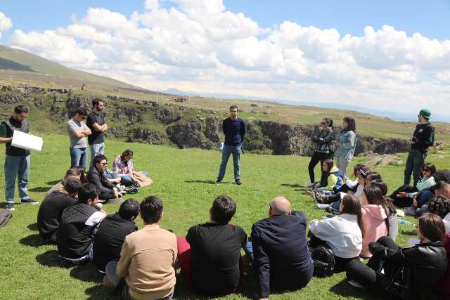 342338117_556795943250132_53747069735376987_n